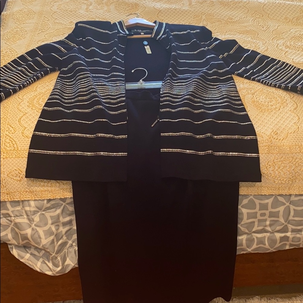 women’s suit
